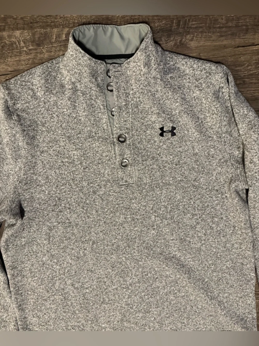 Under Armour Men’s Heather Gray Quarter-Snap Pullover Sweatshirt